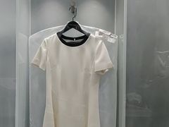 -福奈特洗衣洗鞋(广泉路店)
