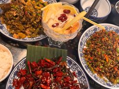 -蜗牛小馆醉乡民谣云南菜(惠新西里店)