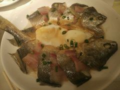 -鹿港小镇经典老上海菜(长乐路店)