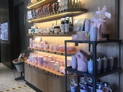 -星巴克(北京广渠门名敦道店)