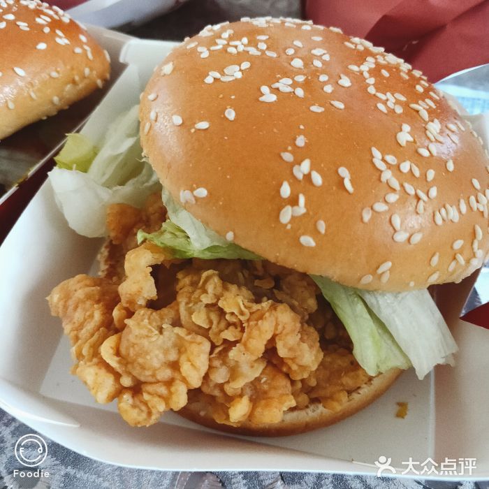 肯德基(格尔木世邦店)香辣鸡腿堡图片