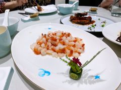 手剥河虾仁-蝶园·装修中(BFC外滩金融中心店)