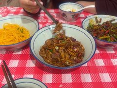 -荆九爷爆炒桥头三嫩(云南北路店)