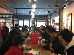 大堂-星巴克臻选(广州东山锦轩店)