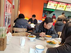 -云峰金顶兰州牛肉面(雄越店)