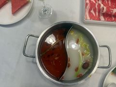 -德天肥牛海鲜火锅(龙吟坊店)