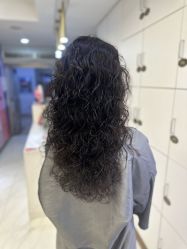 -镁连社·美联社