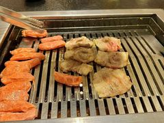 -臻牛烤肉