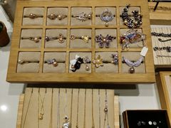 -十八字金银饰·拼豆·开蚌手工体验团建(君太百货店)