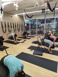 -亦美瑜伽·普拉提