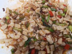 -怡妮新疆风味餐厅(东江湾路店)