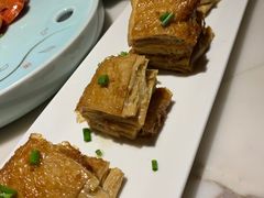 -韵秋荷(宝山龙湖天街店)