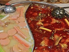 -肖肖酸萝卜鱼火锅(总店)