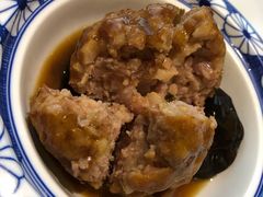 红炖狮子头-西湖春天•老字号杭州菜(百汇店)