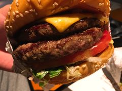 -The Habit Burger Grill 哈比特汉堡(复兴soho店)