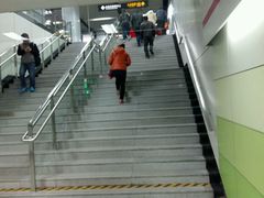 -金桥路(地铁站)