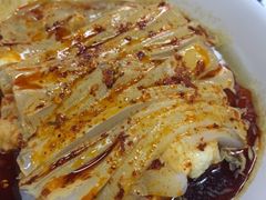 -何老二卤汁凉粉