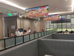 -海底捞火锅(高新万达广场店)