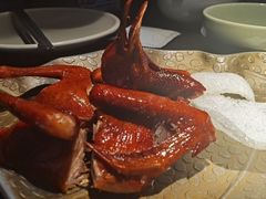 -蝴蝶里·粤菜·点心(滨江龙湖店)
