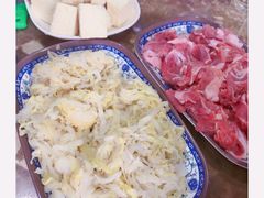 -牛叔鲜羊肉铜火锅(远东小区店)