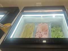 -四囍码头海鲜烧烤自助火锅(外滩南京东路悦荟广场店)