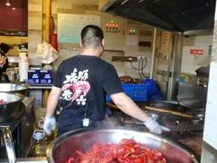 -琥珀老六龙虾(四里河店)