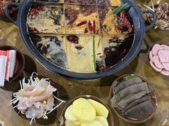 -正南齊北重庆老火锅(光华村直营店)