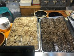 -艳阳天民俗村(公园路店)