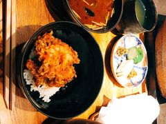 -みかわ是山居