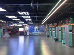 -极限PLAY运动娱乐新世界·团建派对潮玩休闲馆·室内蹦极高空游乐园