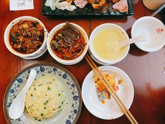 -炉小二铜锅牛蛙•川湘菜(三里屯店)