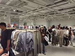 -URBAN REVIVO(北京斯普瑞斯奥特莱斯店)