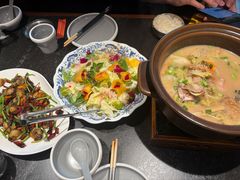 -五谷丰登农家院·地道胶东菜·海鲜烧烤(威海店)