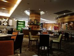 -东华假日酒店自助餐