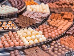 -Laderach 莱德拉(上海环贸iapm店)