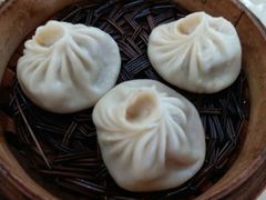 -老西白点心店