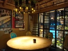 -临界音乐酒馆·小龙虾·江湖菜(华熙LIVE·鱼洞店)
