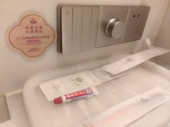 -上海白金汉爵大酒店(大零号湾国际会议中心店)
