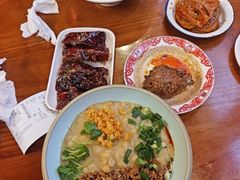 -爆炸头阿姨小四川正宗川味小吃(无任何分店)