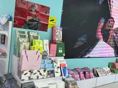 -Love Star追星馆(上海大悦城店)
