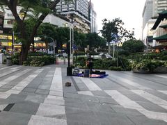 -爱雍·乌节