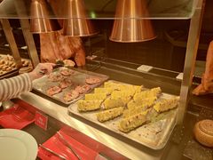 -四海一家自助餐(益田假日广场店)