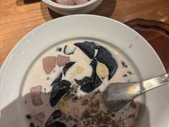 -RUXU入续糖水铺与包(卓悦中心店)