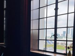 靠窗位-YUE·6·西式融合餐厅(外滩六号店)