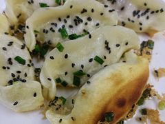 鲜肉锅贴-老裕缘汤包馆(嘉善路店)