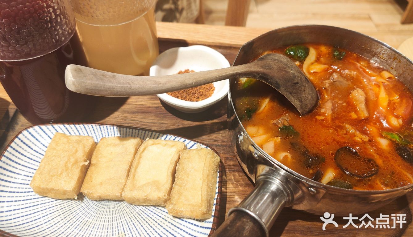 免费加粉，就收汤钱的粉店