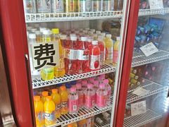 -哈尔滨小酒馆·鲜肉现穿自助烧烤(康新花园店)