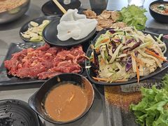-啊美丽炭火烤肉(滑翔一店)