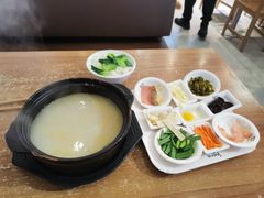 -在蒙自过桥米线