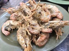 咸蛋黄炒虾-贞姨美食·老字号海鲜大排档